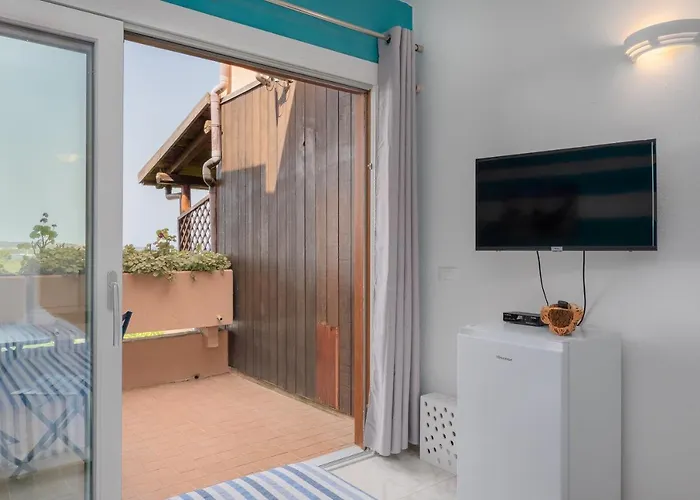 Hotel Blue Skyline *