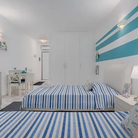 Hotell Blue Skyline *